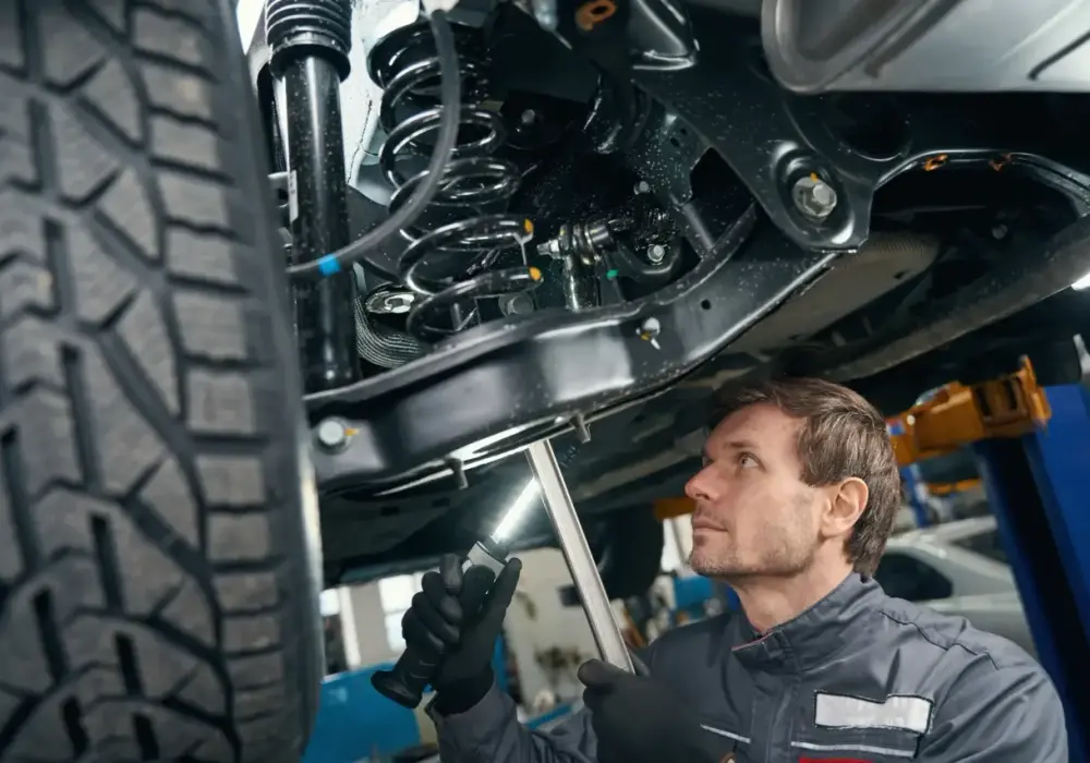 Objawy zużytego zawieszenia - Jak rozpoznać usterkę i zadbać o auto?