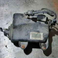 Zbiornik płynu DPF w Volvo V50 – gdzie go szukać i jak dbać?