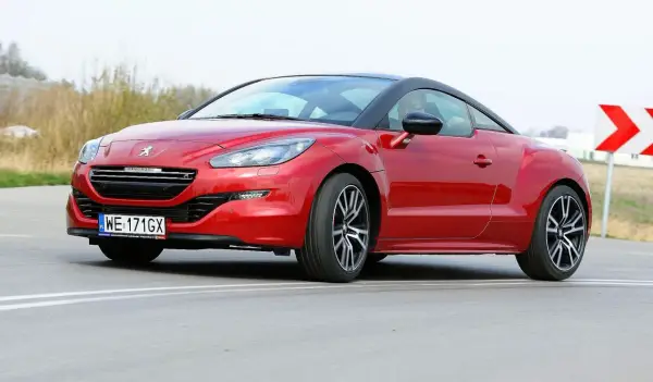 Peugeot RCZ – które kupić i na co uważać? Poradnik