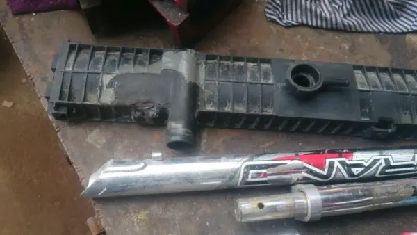 Skuteczne sposoby na to, czym skleić chłodnicę aluminiową